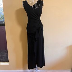 Elegant Black Sleeveless Dress